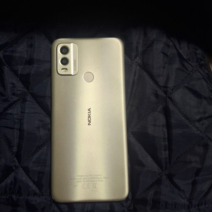 Смартфон Nokia C22