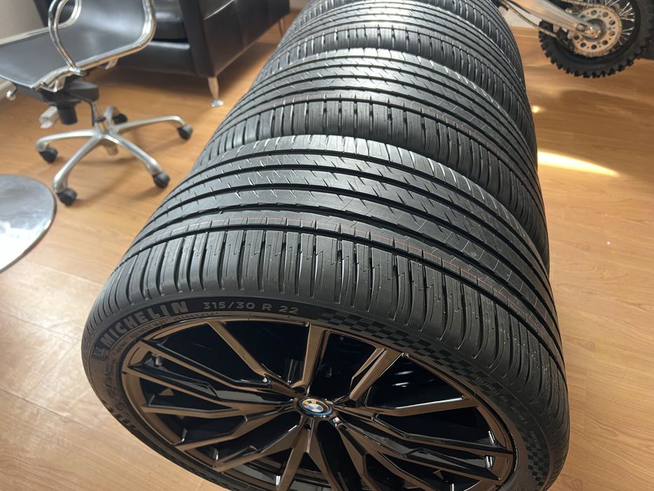 Jante Vara 22inch Bmw X5 G05 X6 G06 Michelin 275 40 21 & 315 35 21