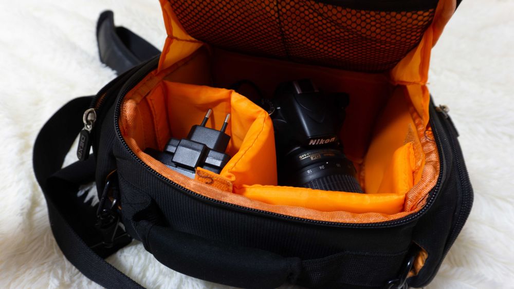 Продам фотоаппарат Nikon D3200