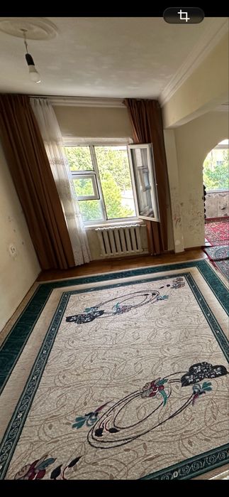 Коворы в хорошем состоянии Гиламлар яхши холатда