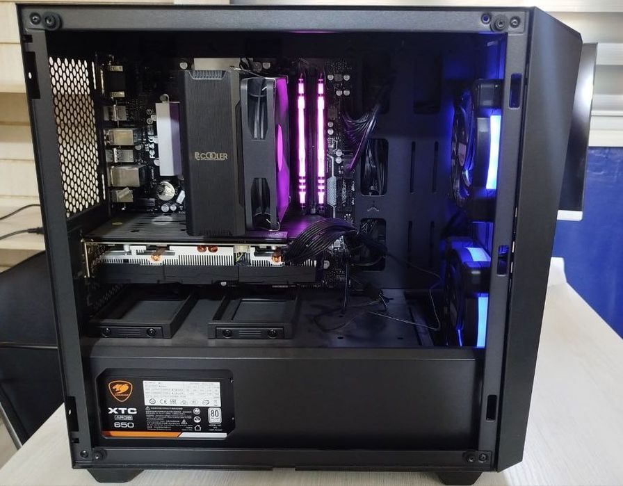 Продаётся: Компьютер комплекте/Core i5-12600K  10 ядер / 16 потоков)