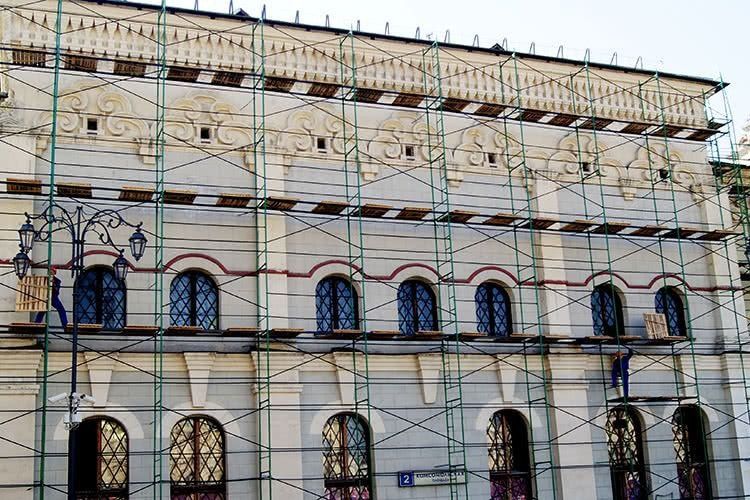 Opalubka / Lesa arenda / леса аренда / Teleskopicheskiy stoyka