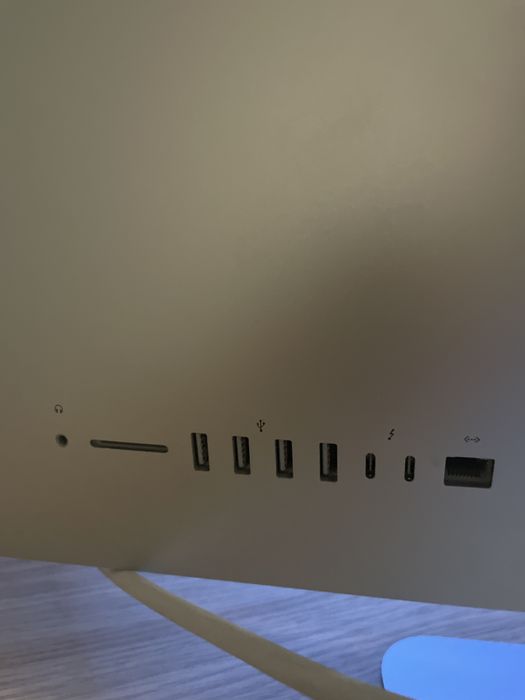 Imac 4k 2019, 1TB, i5, все оригинал