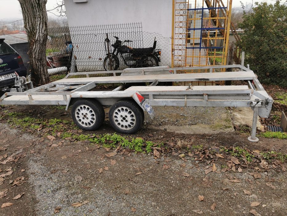 Платформа за коли