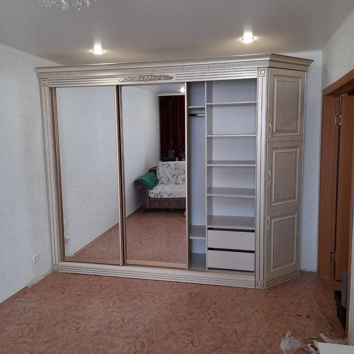 Продам шкаф купе