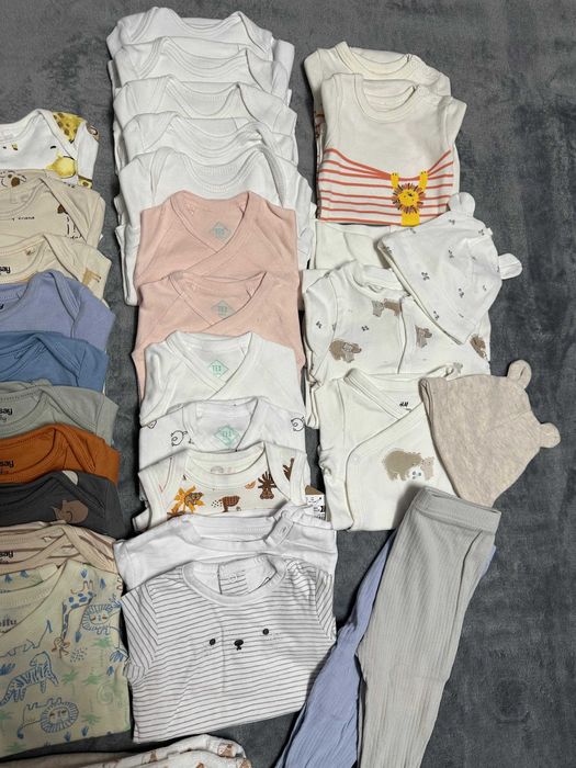 Lot 37 piese bebelusi (0-3 luni) 50-62 cm