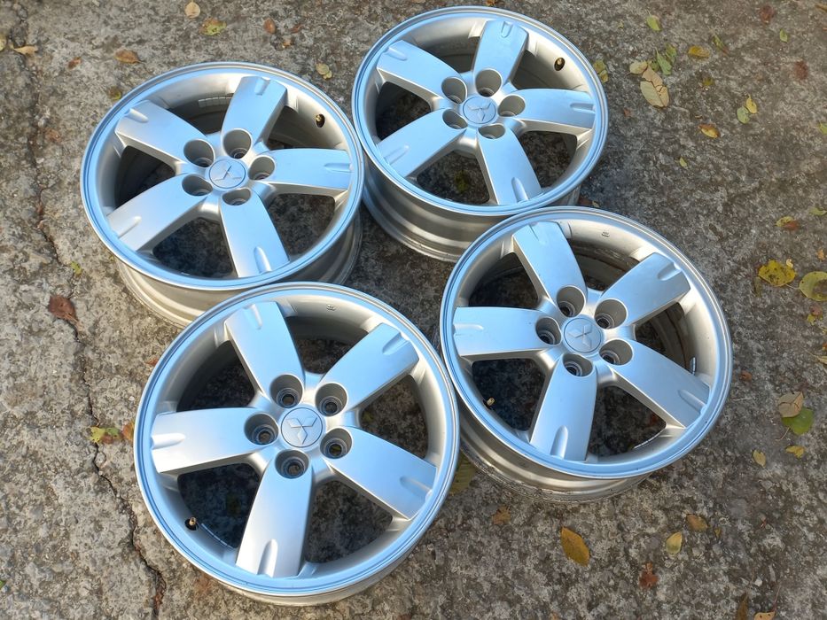 17 5x114.3 Mitsubushi Honda Hyundai Toyota Enkei 6.5j et38 Без Забележ