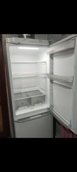 Продам мебель и технику