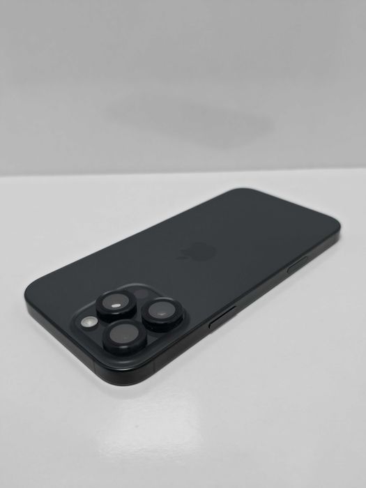 iPhone 16 Pro Max 256GB Titanium Black