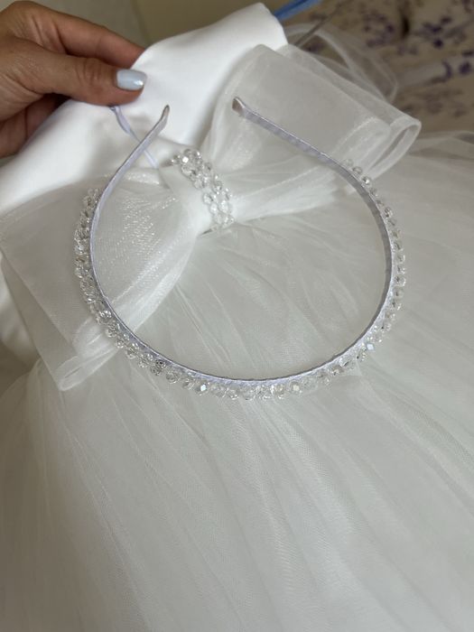 Приказна тюлена бяла рокля размер 1-2год