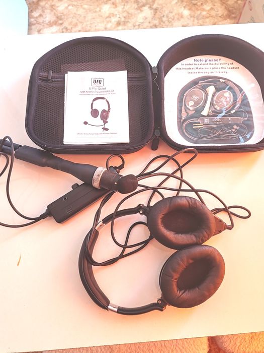 Авиационная гарнитура