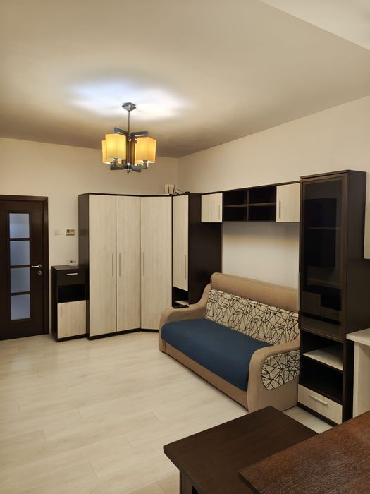 Proprietar- Apartament 2 camere Tractorul mobilat si utilat