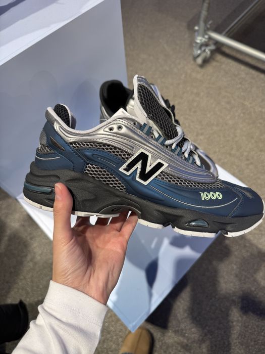 Кроссовки nb1000