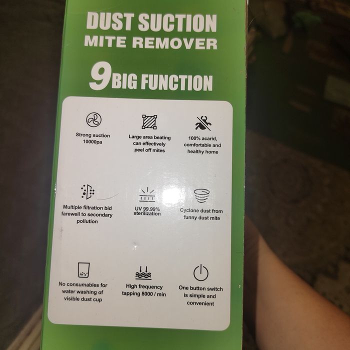 Продам ручной пылесос