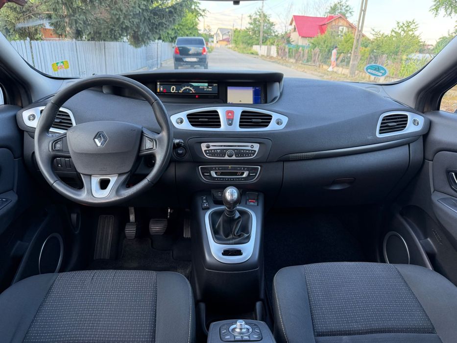 RENAULT Grand Scenic 2010 — imagine 5
