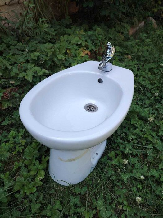 Bideu Romstal cu baterie NK Porcelanosa