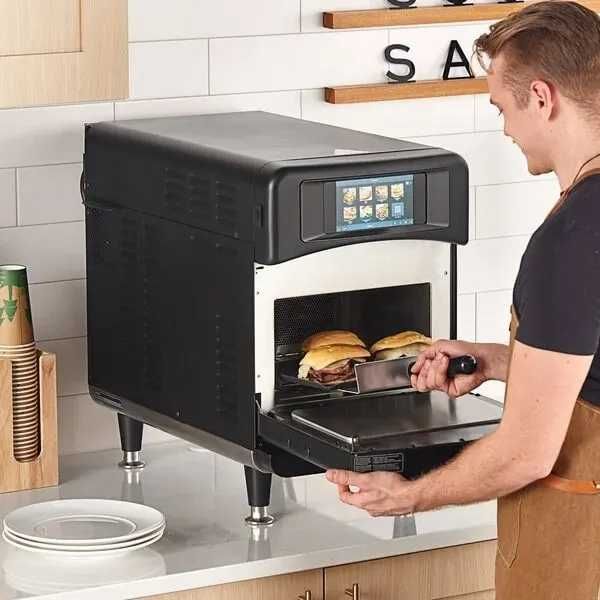 Фурна за бързо готвене TurboChef Sota i1