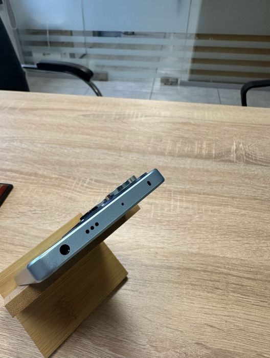 Обменяю Redmi note 13 pro 5g