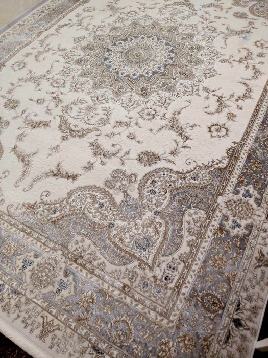 Продам ковер 2.5 × 3.5 м Турция,новый
