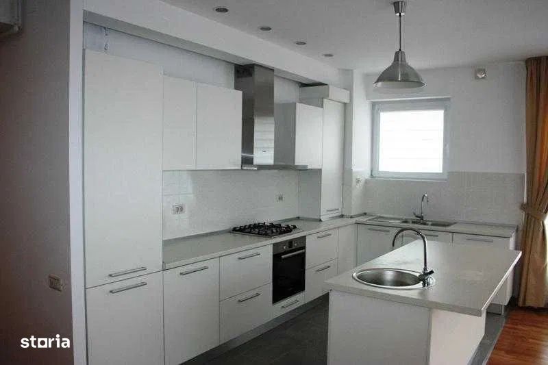 4 Camere Laguna Residence cu Vedere la Lac Tei | Parcare si Boxa