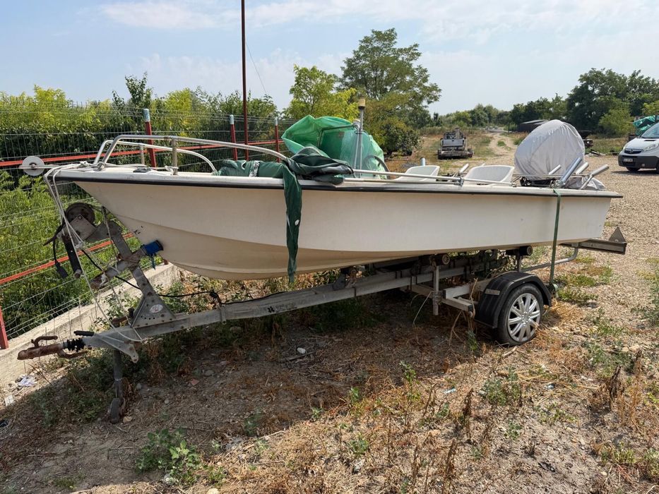 Barca 4,65 m si peridoc