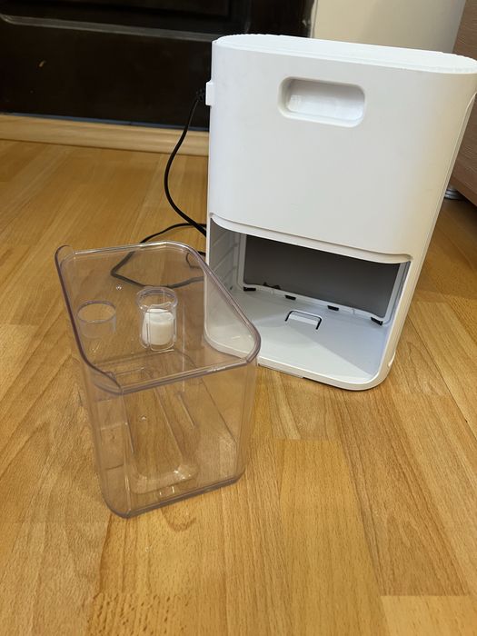 Обезвлажнител / dehumidifier