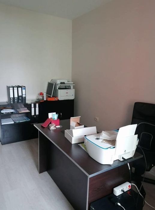 Дава се под наем Четиристаен апартамент в София, Център - 127 кв.м за 950 € - Снимка #2