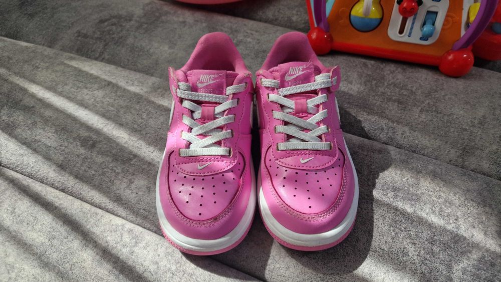 Nike fetite marimea 28, 17.5 cm