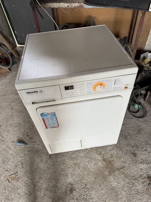Кондензна сушилня с термопомпа MIELE T8627WP - 6 кг. Внос от Германия,