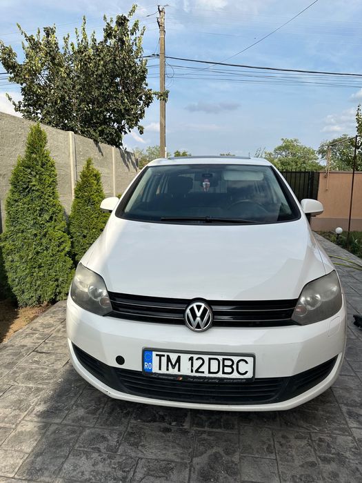 Vând  Golf Plus 6