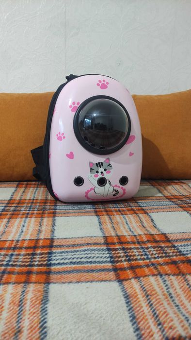 Раница за котки тип "космонавт"