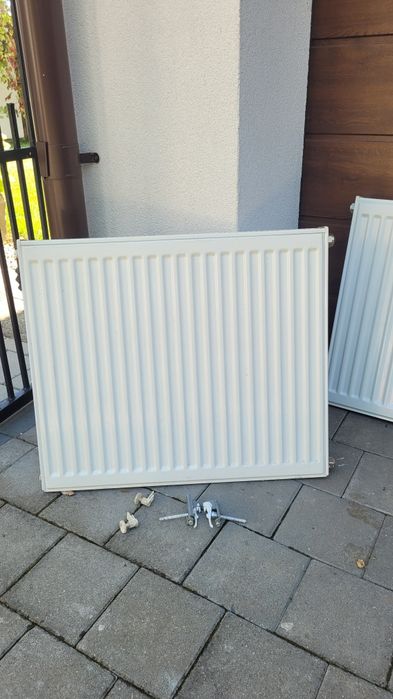 Calorifer Purmo C11 600 mm – 70×60 cm / 80×60 cm – 2 bucăți