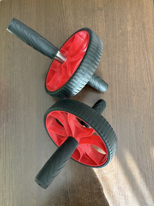 Roti fitness pentru abdomene – stare foarte bună