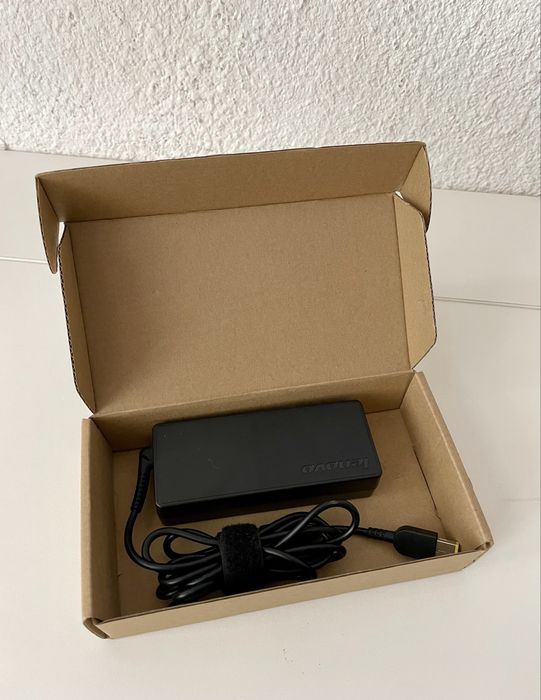 Incarcator 90W laptop Lenovo, adaptor, sursa, cablu