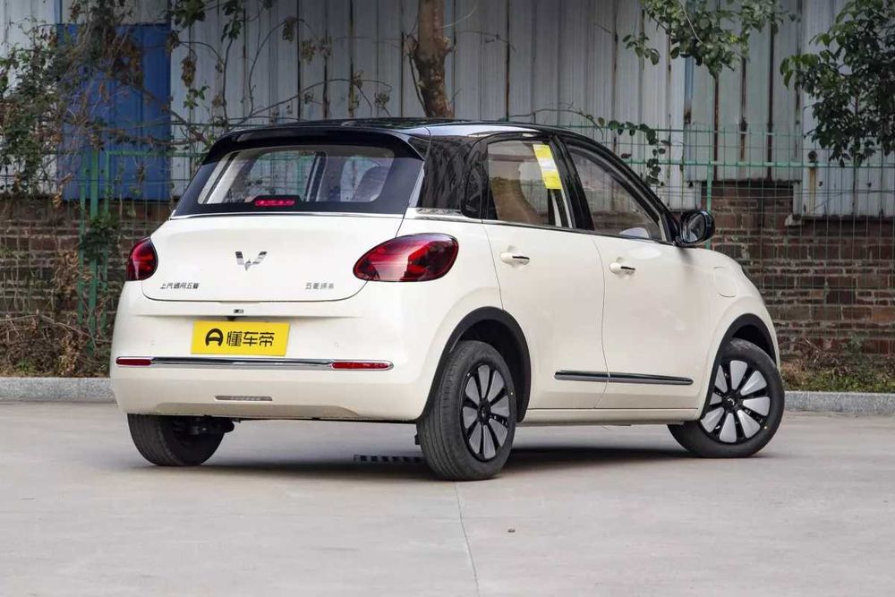 Свой электромобиль GM Wuling Bingo Full, пробег1300км-рассрочка-Uzum