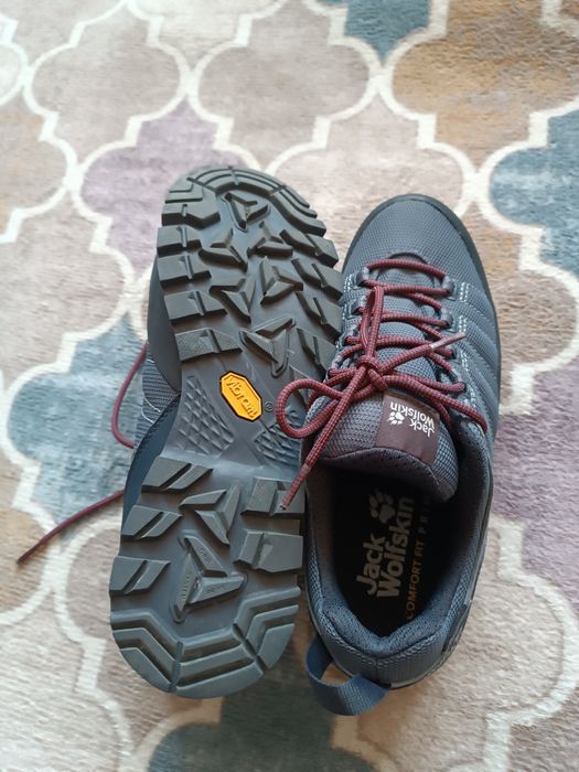 Дамски зимни обувки