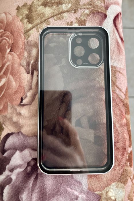 Магнитен защитен калъф/ кейс за Iphone 14 Pro Max