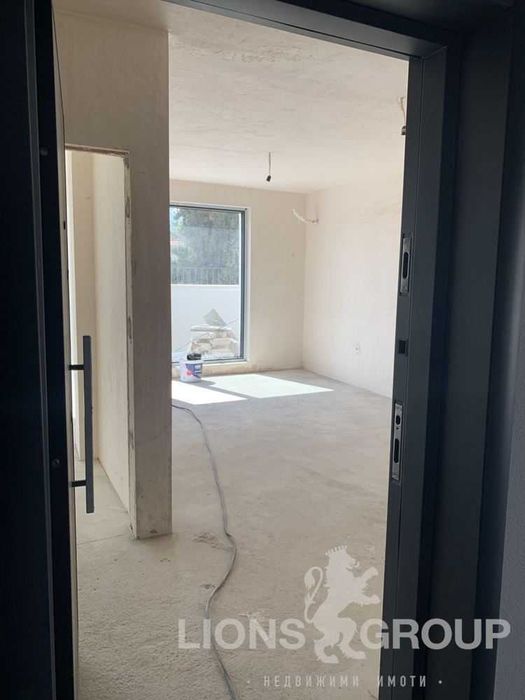 Продава се Двустаен апартамент в Варна, Бриз - 66 кв.м за 1963 €/кв.м - Снимка #5