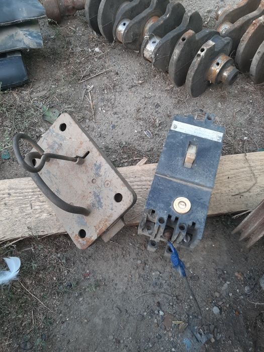 Электро двигатель и конденсаторы