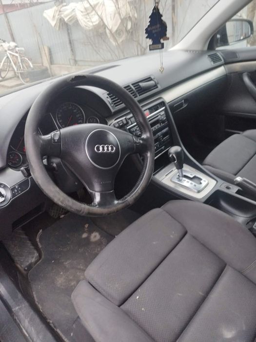 AUDI A4 Avant 0 — imagine 3