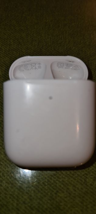 Кейс для Airpods