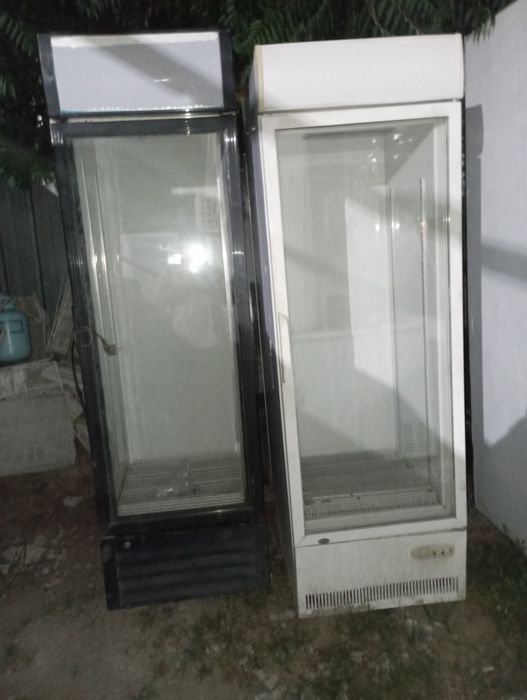 Холодильник витринный