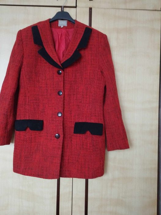 Вълнено дамско сако