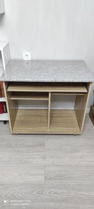 Стол компьютерный