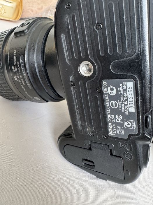 Nikon d5100 2шт  требуют ремонта