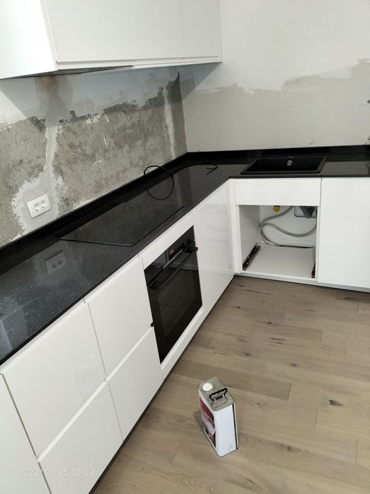 Execut Montaj ,blat  marmura buc,granit,ardezie flexibila,