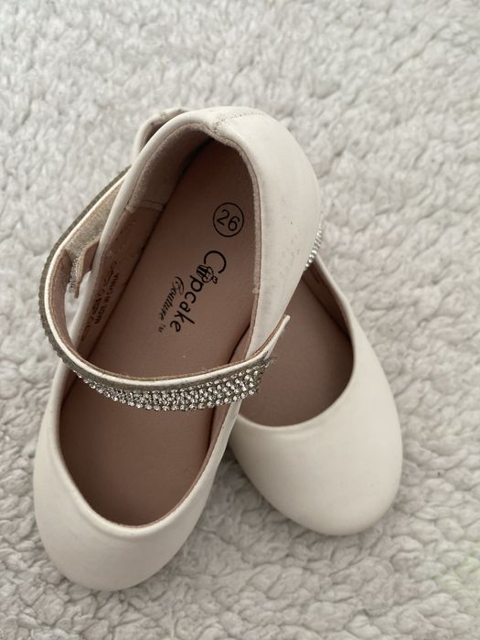 Sandale fetita elegante, marime 26, alb
