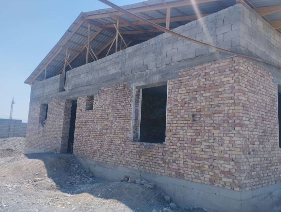 Участка сотилади