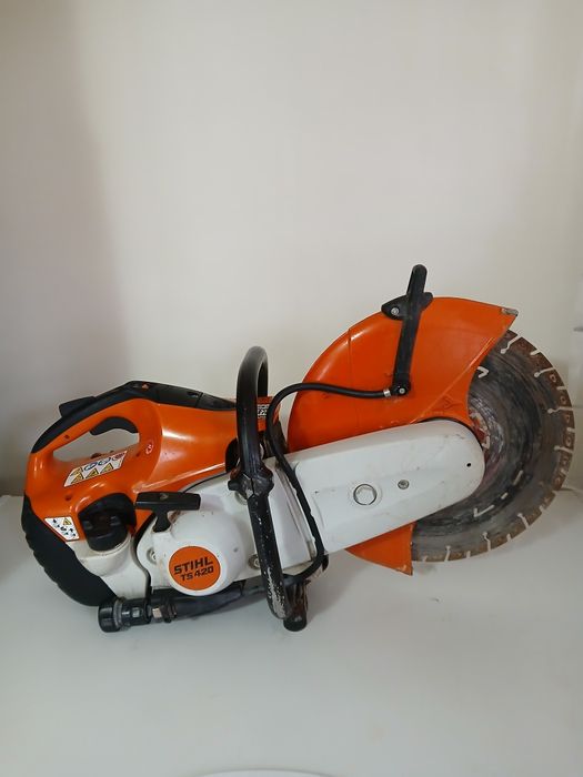 Drujbă de tăiat beton și fier Stihl TS 420, Fabricatie 2025