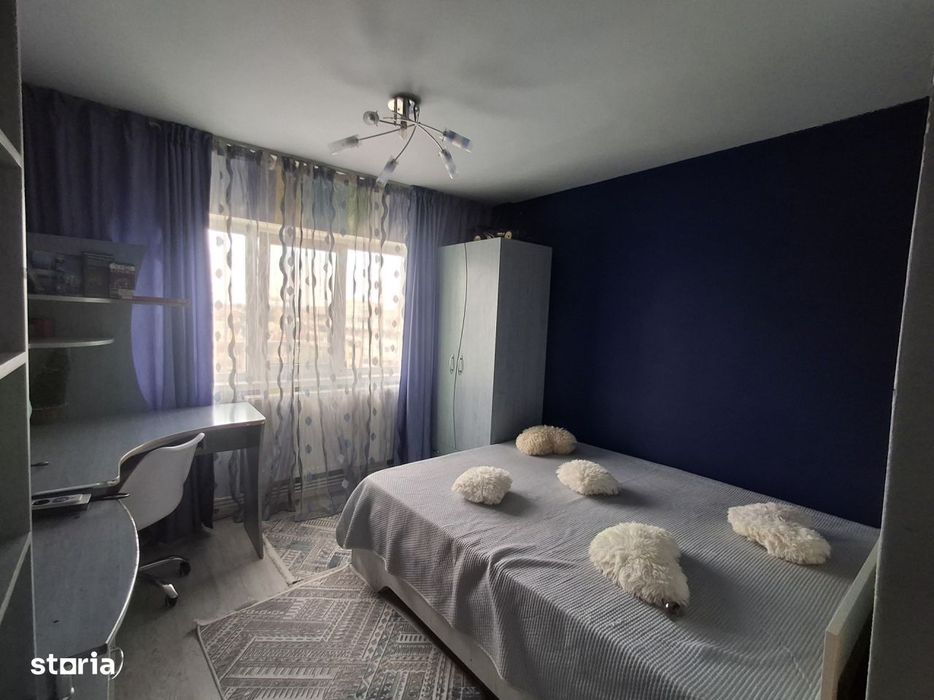 Apartament 2 camere decomandate de inchiriat – zona 1 Mai, Craiova